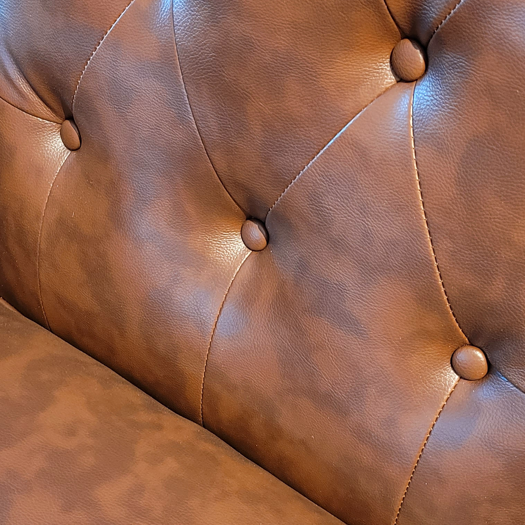 Elsa Armchair (Brown leather)